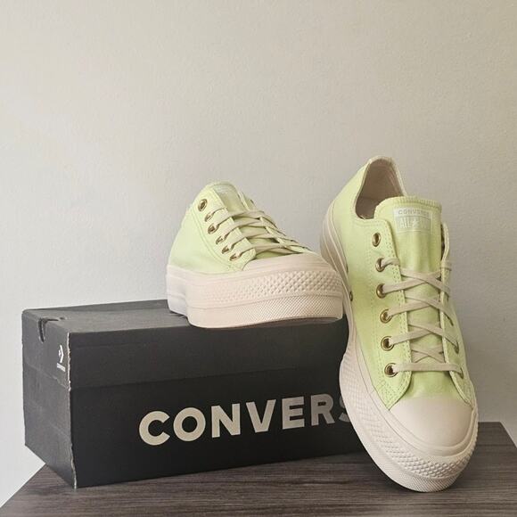 Converse Women's CTAS Lift  Neon Oxfords  Size 9 Citron A09913F NWT - Picture 1 of 9